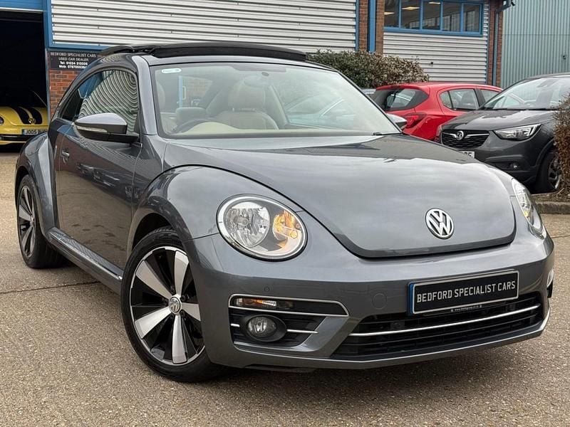 Used VW Beetle Design 150 HP (110 kW) 2018 Grey Hatchback