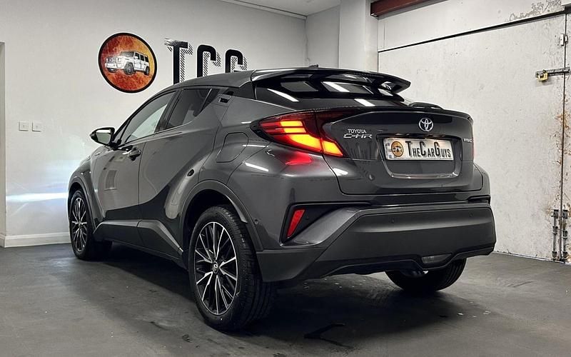 Used Toyota C-HR 122 HP (89 kW) 2020 Grey SUV