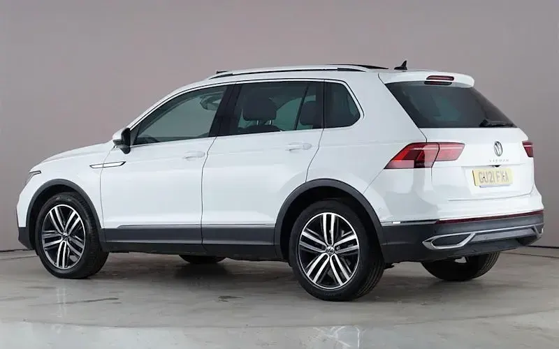 Begagnad VW Tiguan Elegance 150 HK (110 kW) 2023 SUV