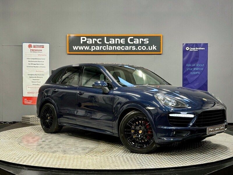 Blue Used 2014 Porsche Cayenne GTS SUV | £21,999 - Image 1/4