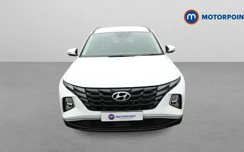 Used Hyundai Tucson SE 150 HP (110 kW) 2023 White SUV