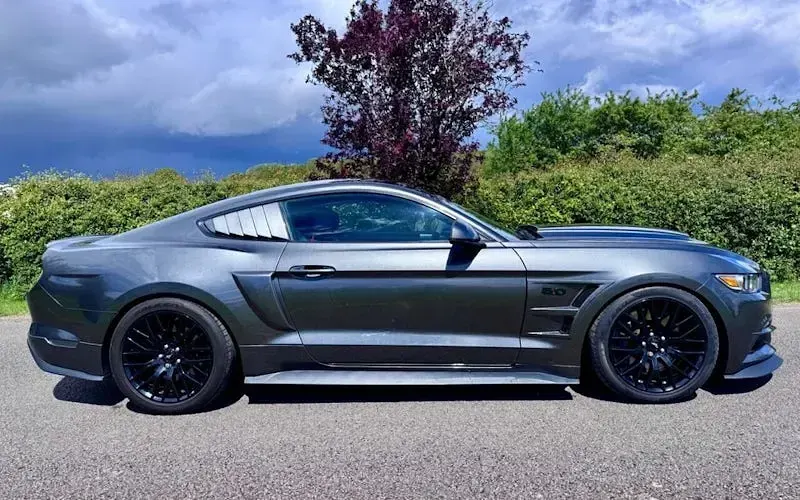 Used Ford Mustang GT Fastback 416 HP (305 kW) 2016 Grey Coupe