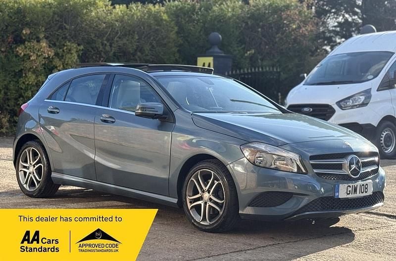 Blue Used 2013 Mercedes A200 Hatchback | £9,490 (Good price) - Image 1/2