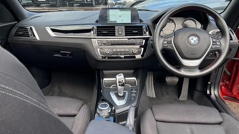Usado BMW 218 Sport Line 136 HP (100 kW) 2020 Laranja Cabrios