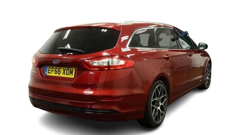 Used Ford Mondeo Titanium 150 HP (110 kW) 2016 Red Estate