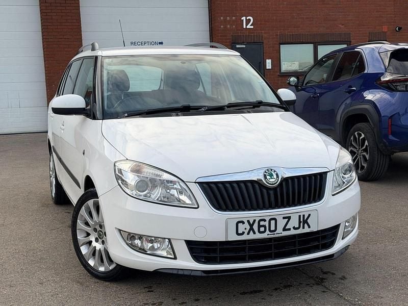 Used Skoda Fabia Elegance 105 HP (77 kW) 2010 White Estate