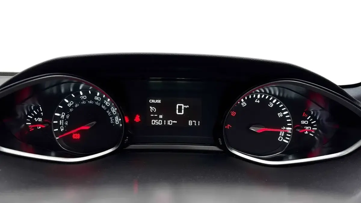 Used Peugeot 308 GT-line 2019 Grey Hatchback