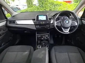 Used BMW 218 Performance 140 HP (102 kW) 2019 Red Estate