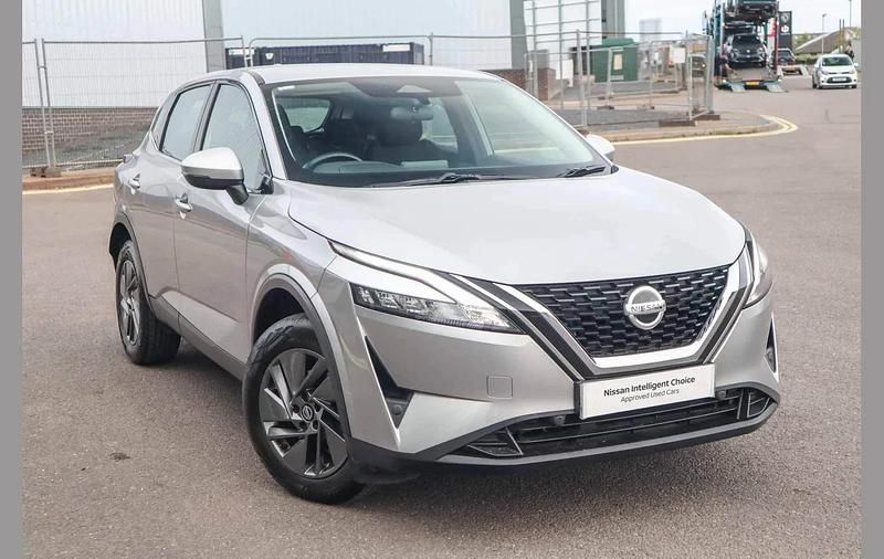 Silver Used 2022 Nissan Qashqai Acenta Premium SUV | £16,324 (Super price) - Image 1/4