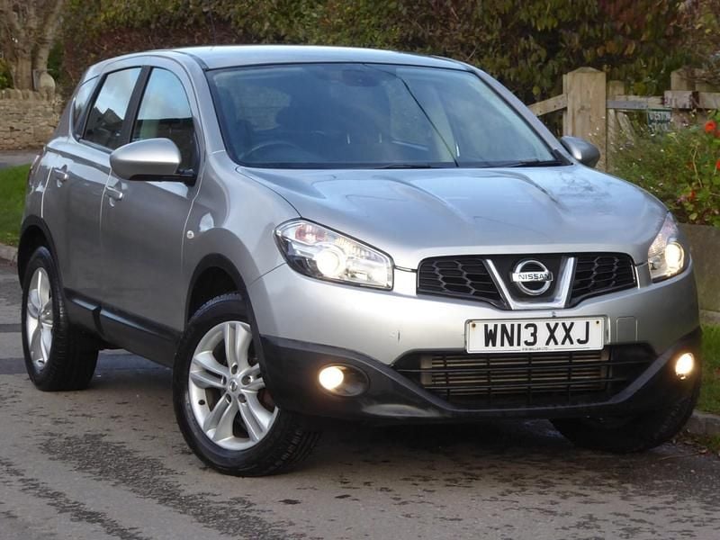 Silver Used 2013 Nissan Qashqai Acenta SUV | £3,495 (Fair price) - Image 1/4