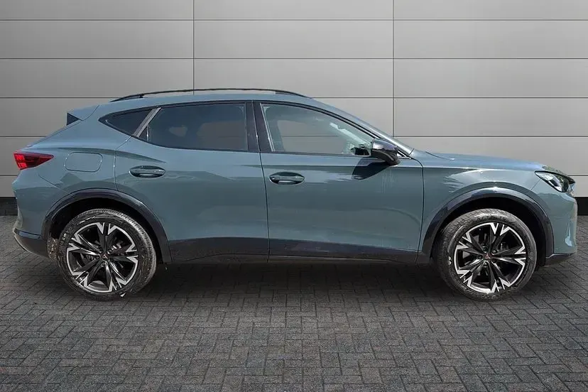 Used Cupra Formentor 150 HP (110 kW) 2025 Blue SUV