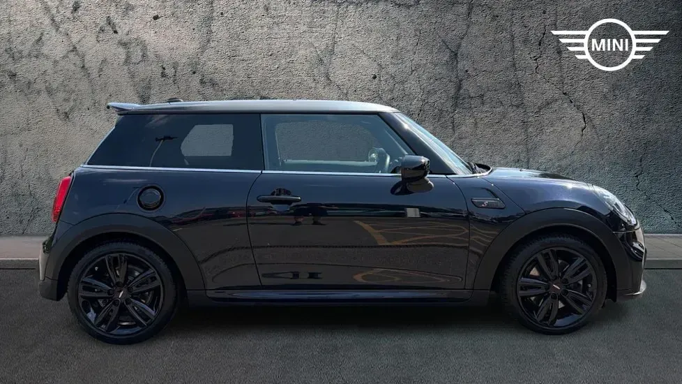 Used Mini Cooper S Hatch 176 HP (129 kW) 2024 Black Hatchback
