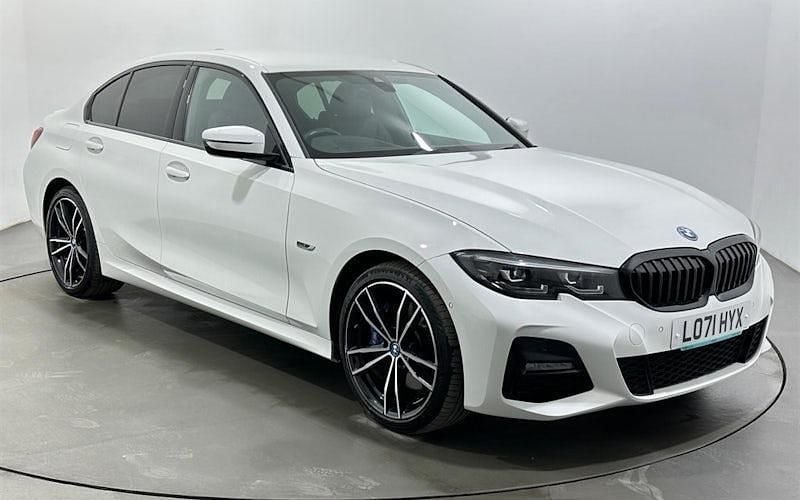 Usado BMW 330e M Sport 292 HP (214 kW) 2022 Sedan