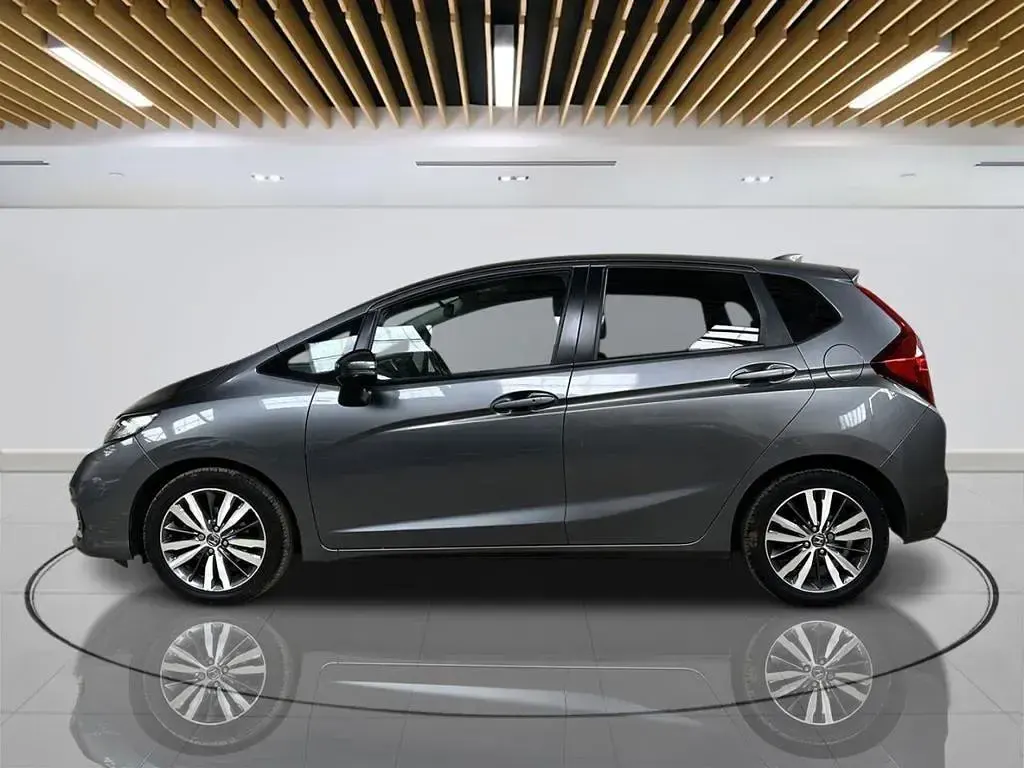 Used Honda Jazz EX 102 HP (75 kW) 2019 Grey Hatchback