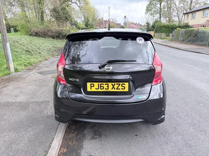 Używany Nissan Note S 2014 Czarny Hatchback