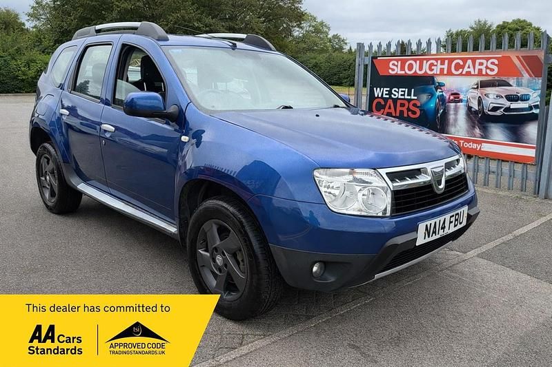 Used Dacia Duster Lauréate 110 HP (80 kW) 2014 Blue SUV