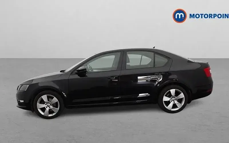 Used Skoda Octavia SE Drive 150 HP (110 kW) 2020 Black Hatchback