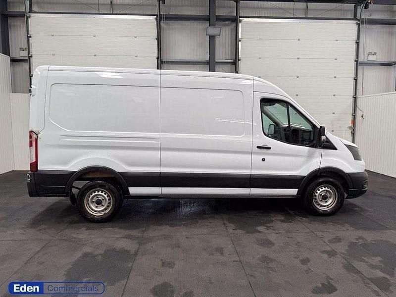 Usado Ford Transit S 130 HP (95 kW) 2023 Branco
