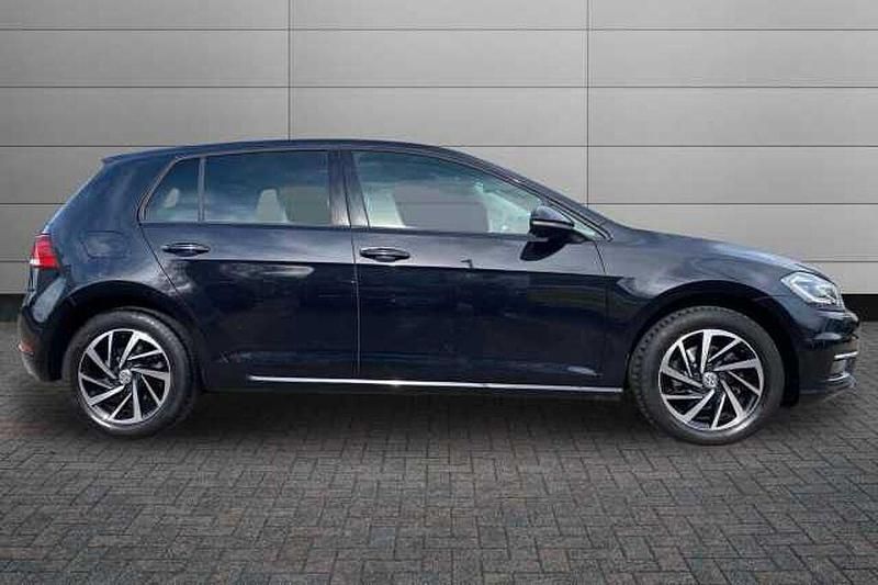 Used VW Golf VII Edition 150 HP (110 kW) 2020 Black Hatchback