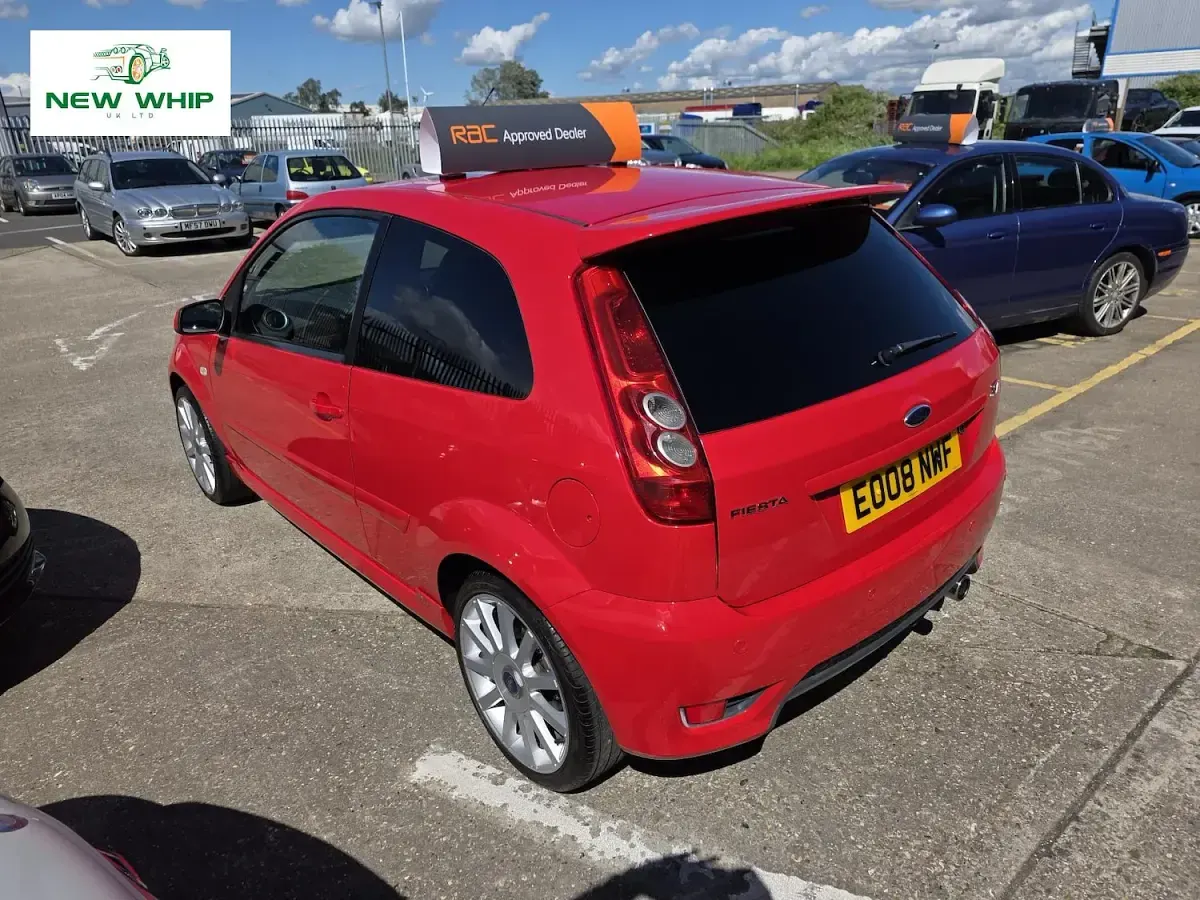 Used Ford Fiesta ST 148 HP (108 kW) 2008 Red Hatchback