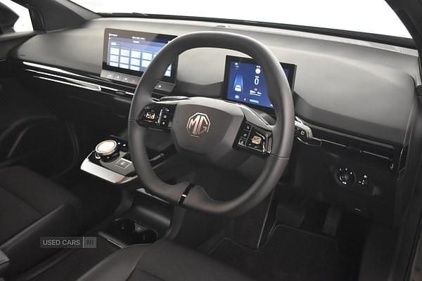 Used MG MG4 EV Trophy 150 kW (204 HP) 2024 Grey Hatchback