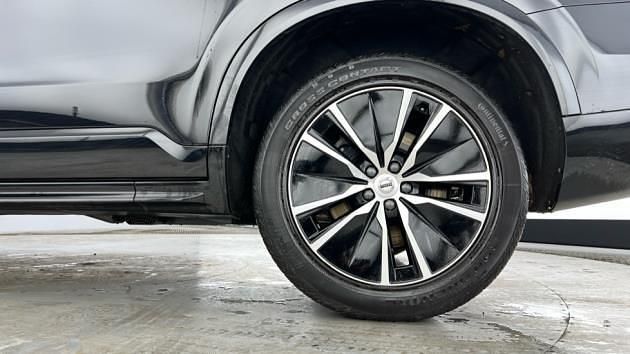 Used Volvo XC90 Momentum 232 HP (170 kW) 2022 SUV