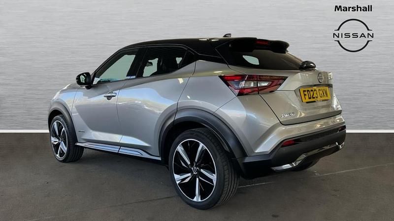 Used Nissan Juke Tekna+ 143 HP (105 kW) 2023 Silver SUV