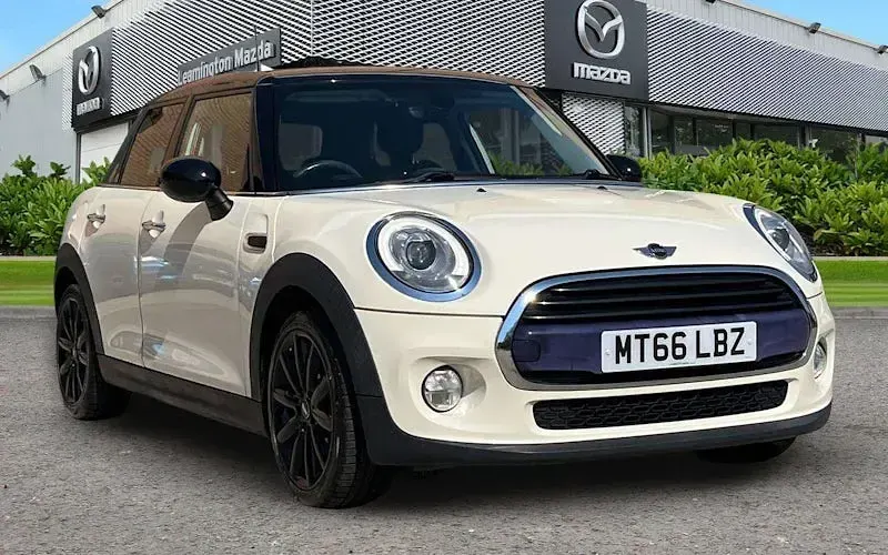 Used Mini Cooper Hatch 136 HP (100 kW) 2017 Hatchback