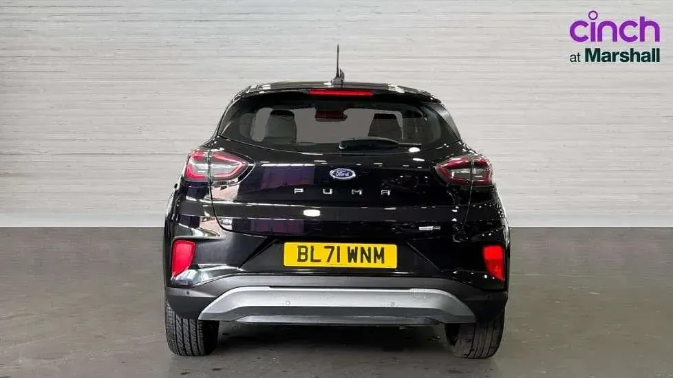 Używany Ford Puma Titanium 125 KM (91 kW) 2022 Czarny SUV