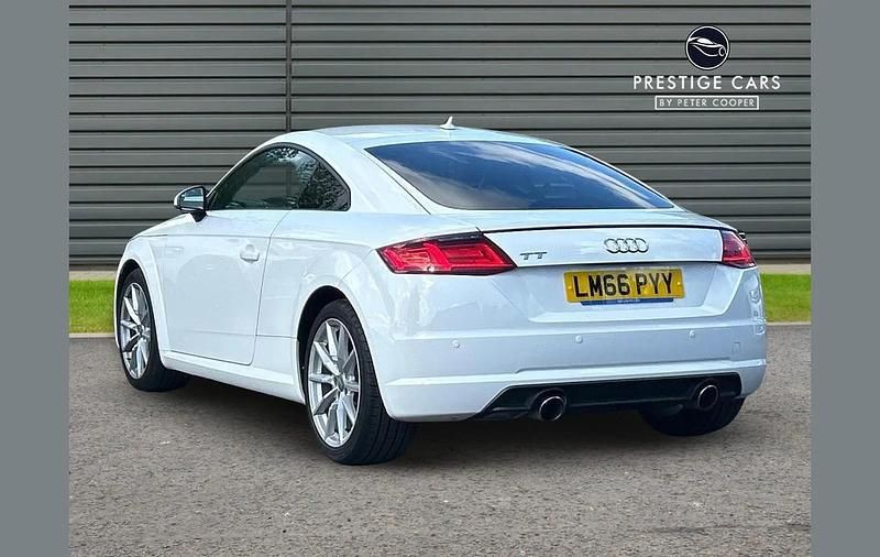 Used Audi TT Sport 180 HP (132 kW) 2016 White Coupe