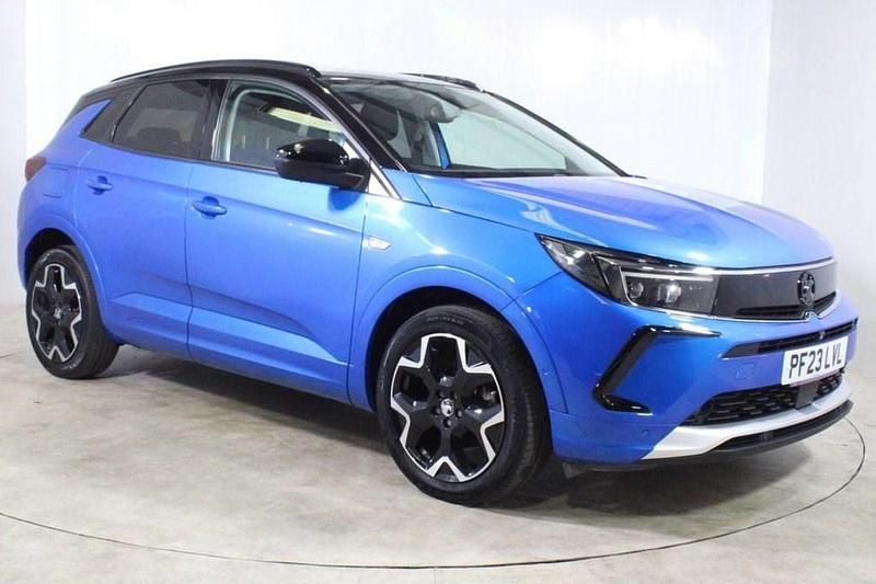 Blue Used 2023 Vauxhall Grandland X Ultimate SUV | £18,000 (Fair price) - Image 1/3