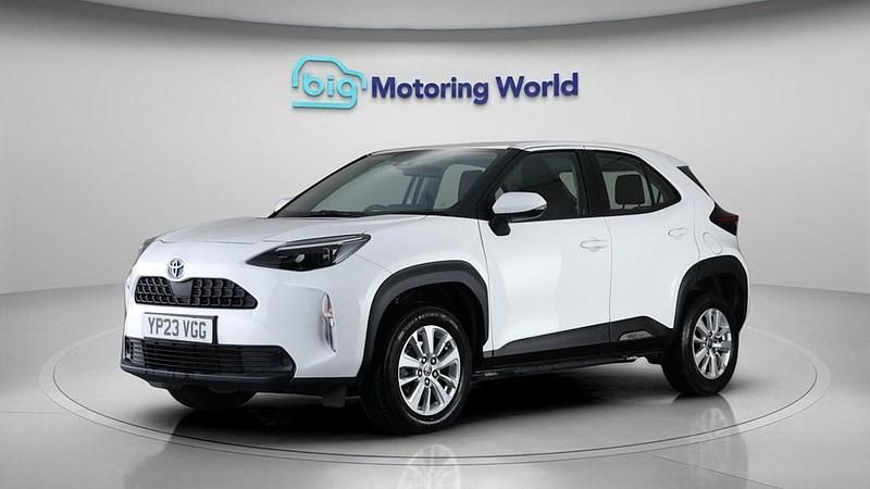 Used Toyota Yaris Cross 116 HP (85 kW) 2023 White SUV