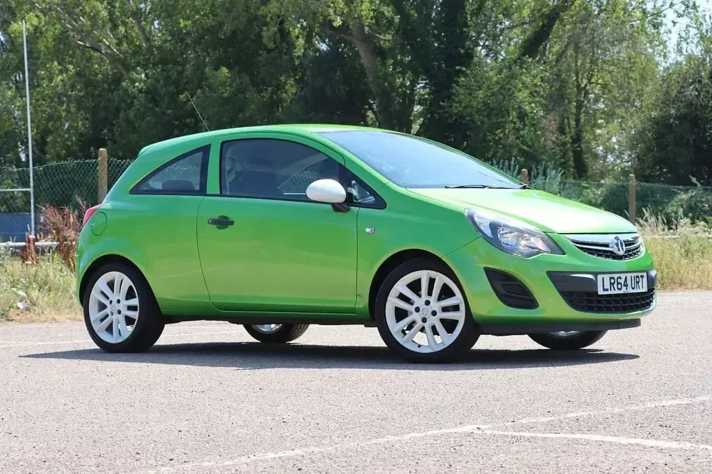 Used Vauxhall Corsa 2014 Green Hatchback