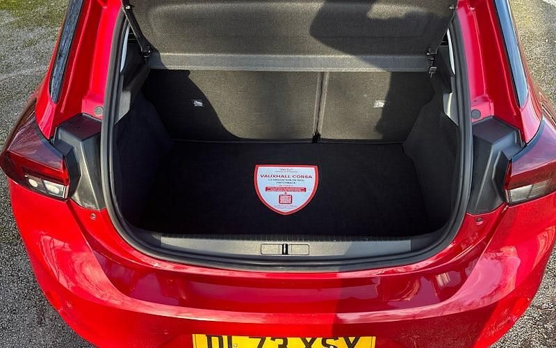 Used Vauxhall Corsa Design Edition 75 HP (55 kW) 2024 Hatchback