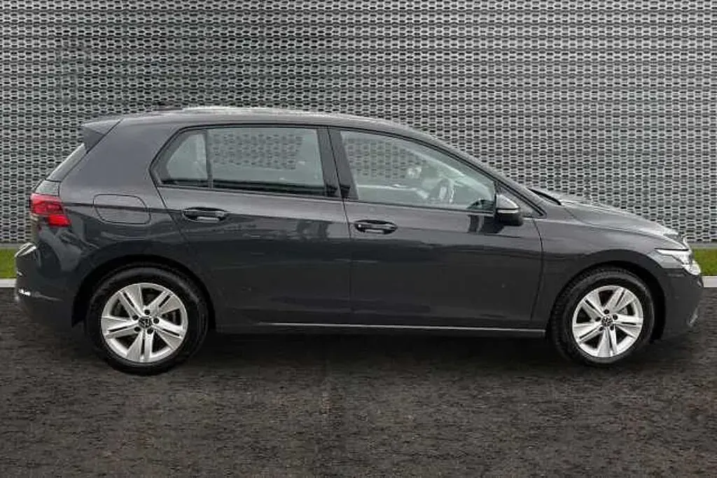 Used VW Golf VIII 150 HP (110 kW) 2024