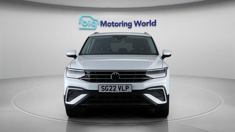 Used VW Tiguan Allspace S 150 HP (110 kW) 2022 White SUV