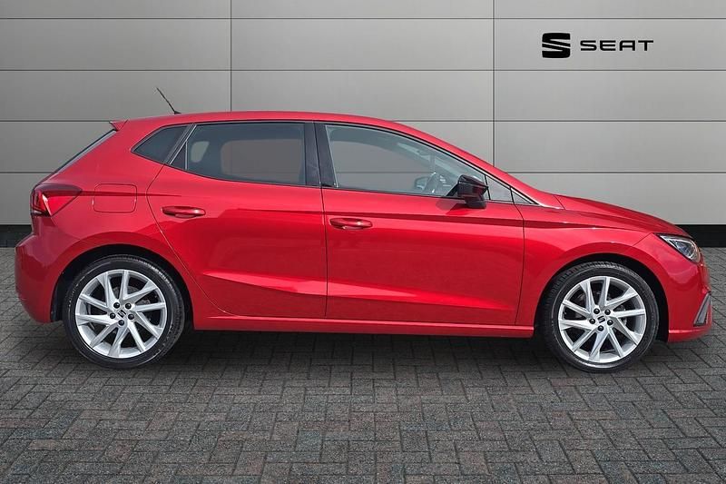 Used Seat Ibiza FR 94 HP (69 kW) 2022 Red Hatchback