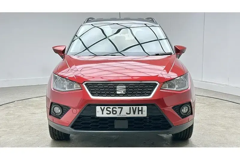 Used Seat Arona SE Technology 95 HP (69 kW) 2017 Red SUV