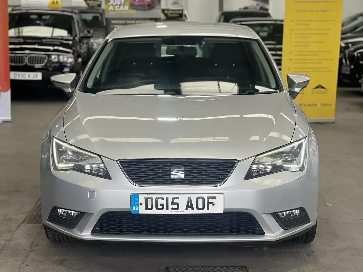 Used Seat Leon SE 125 HP (91 kW) 2015 Silver Hatchback