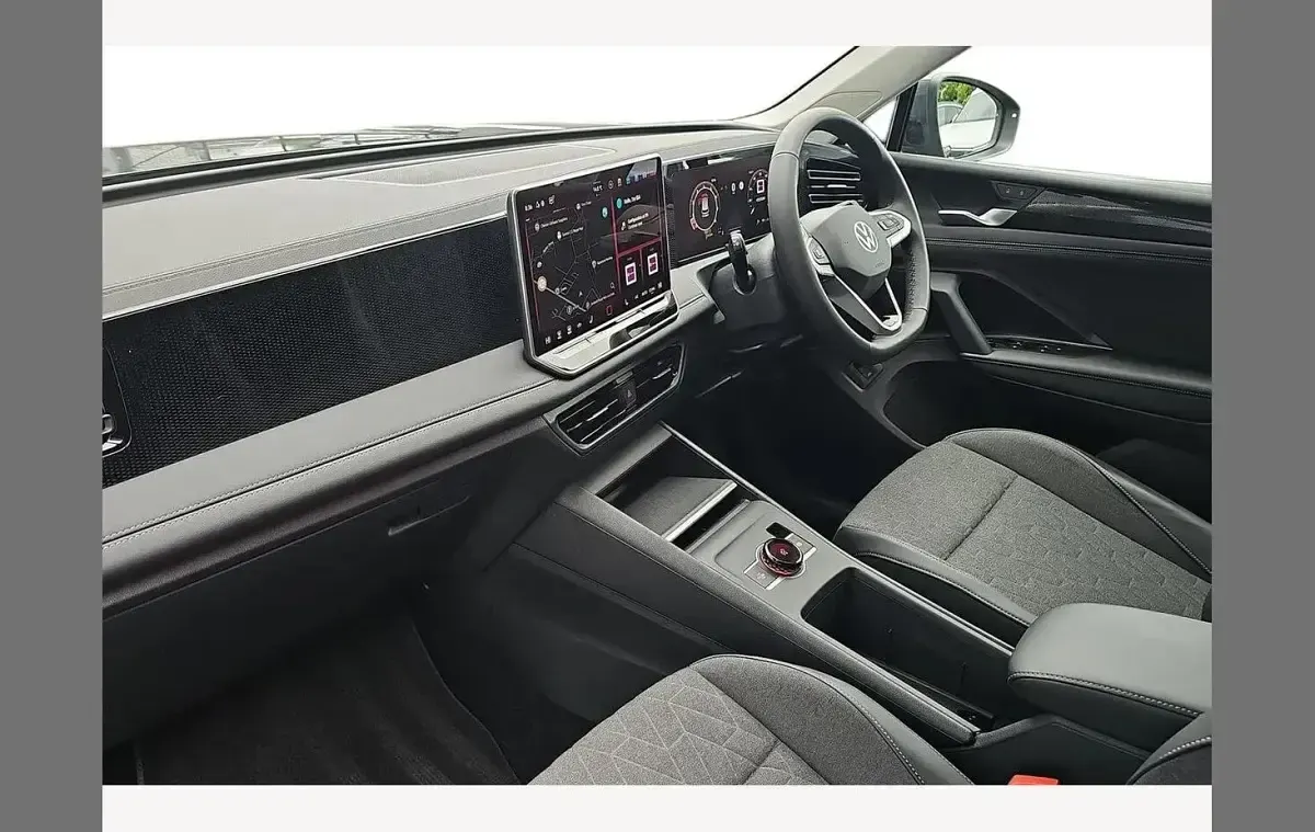 Used VW Tiguan Match 150 HP (110 kW) 2025 Grey SUV