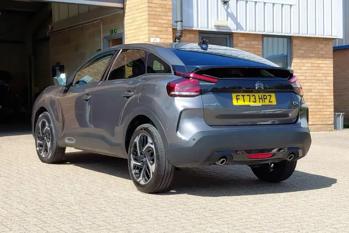 Used Citroën C4 PureTech 127 HP (93 kW) 2023 Grey SUV