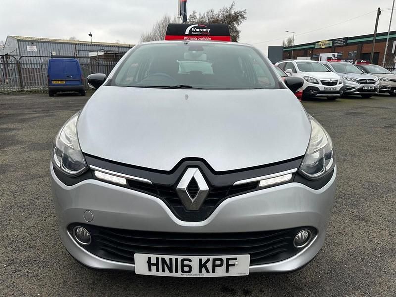 Used Renault Clio IV Dynamique 2016 Silver Hatchback