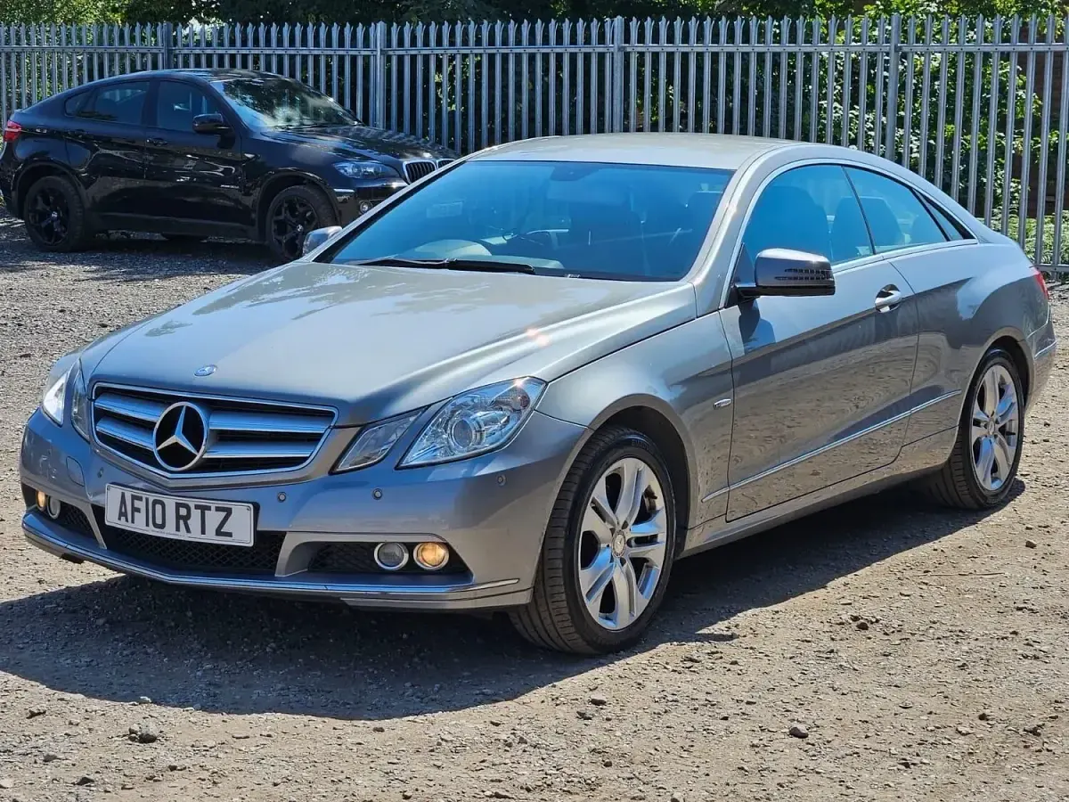 Used Mercedes E350 SE 2010 Silver Coupe