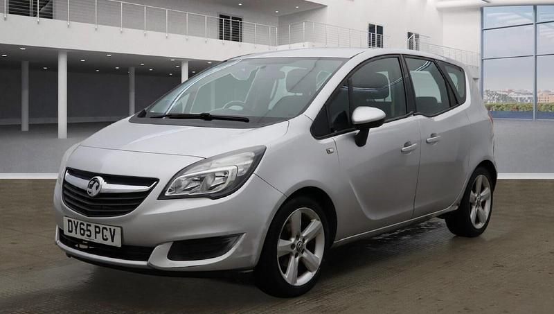 Used Vauxhall Meriva 100 HP (73 kW) 2015 Silver MPV