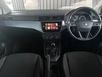 Used Seat Arona SE Technology 115 HP (84 kW) 2018 White SUV