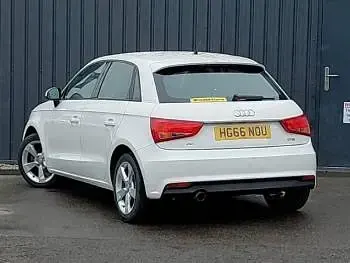 Used Audi A1 Sport 95 HP (69 kW) 2017 White Hatchback