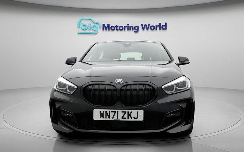 Used BMW 118 M Sport 136 HP (100 kW) 2021 Black Hatchback