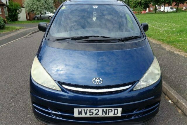 Used Toyota Previa 114 HP (83 kW) 2002 MPV