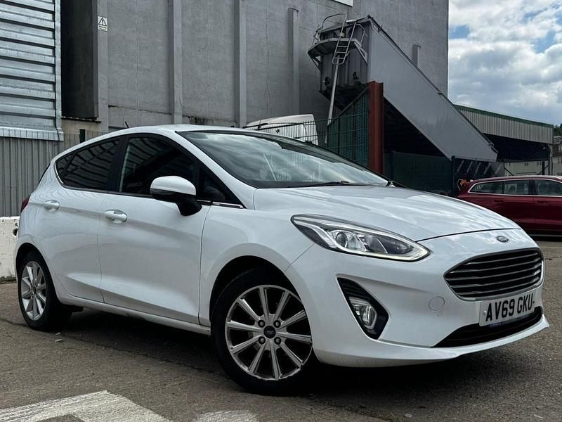 White Used 2019 Ford Fiesta Titanium Hatchback | £6,700 (Fair price) - Image 1/4
