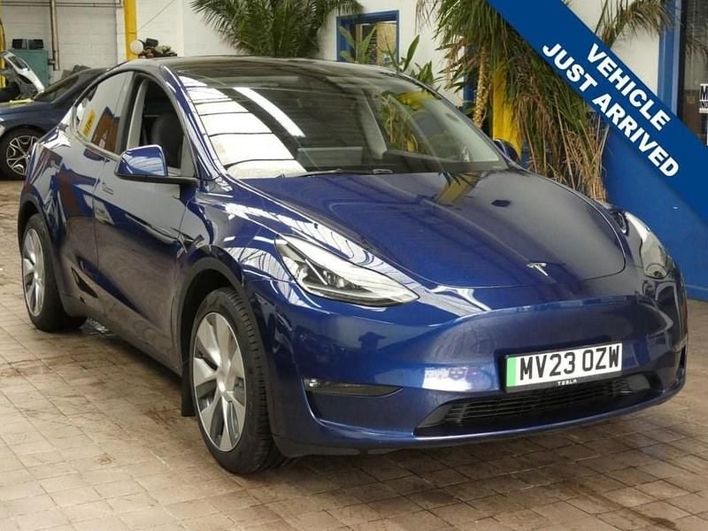 Used Tesla Model Y 282 kW (384 HP) 2023 Blue SUV